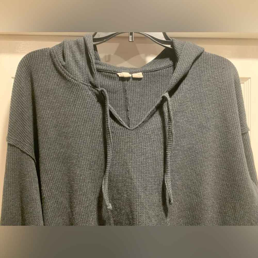 Roxy Hooded Sweater Size Large - Picture 4 of 8